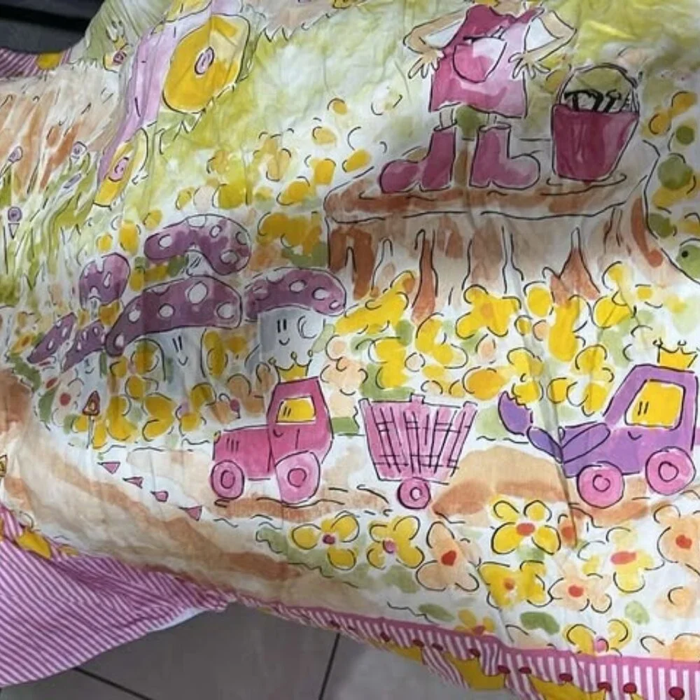 Twin Pillowfort Iridescent Comforter Set